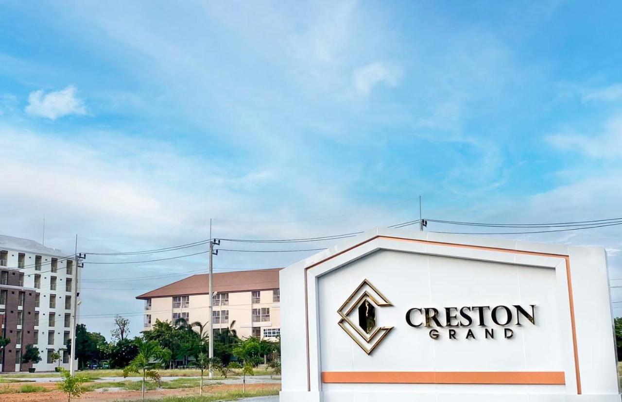 Creston Grand Hotel Suphan Buri Exterior foto