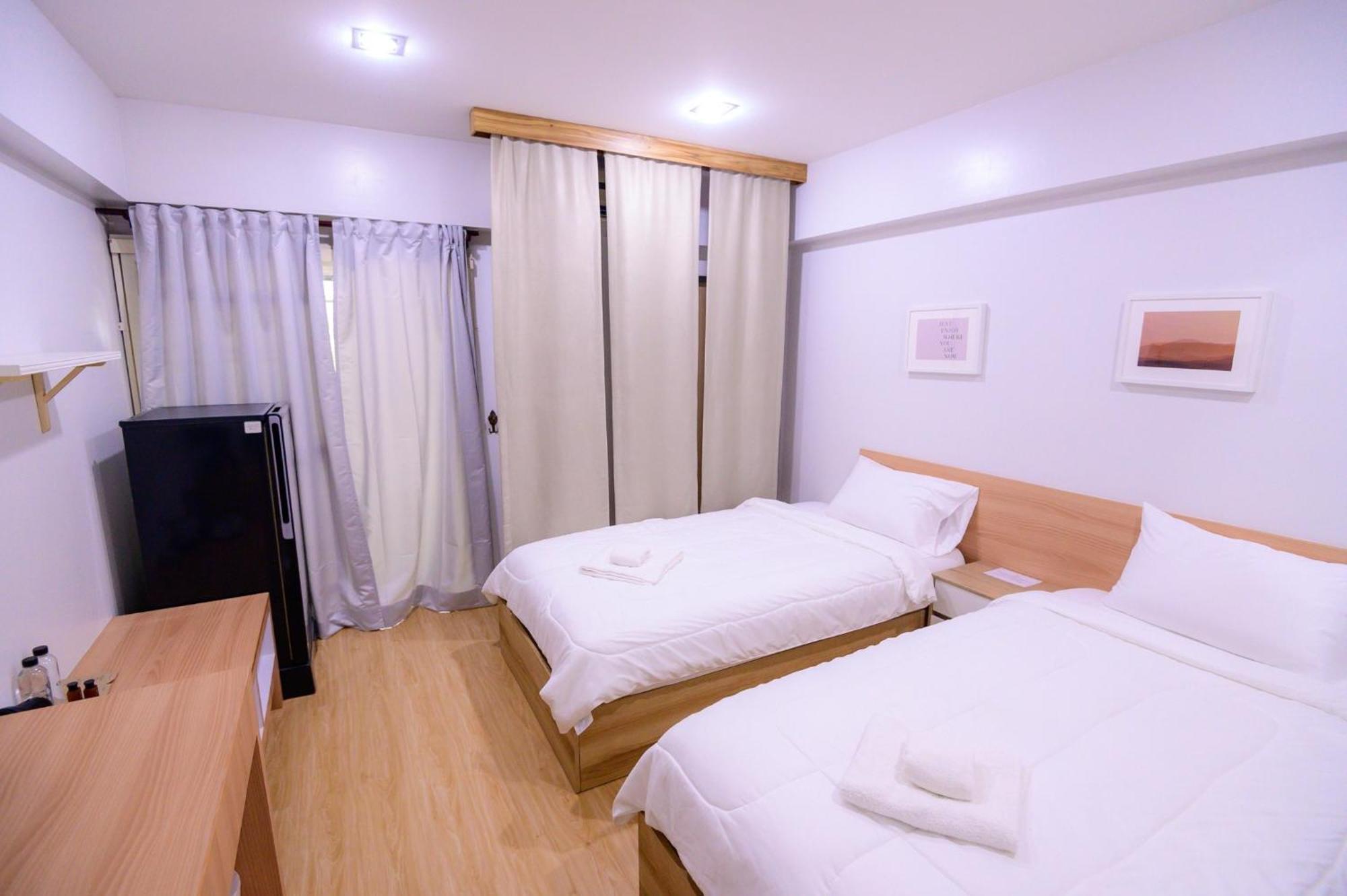 Creston Grand Hotel Suphan Buri Exterior foto